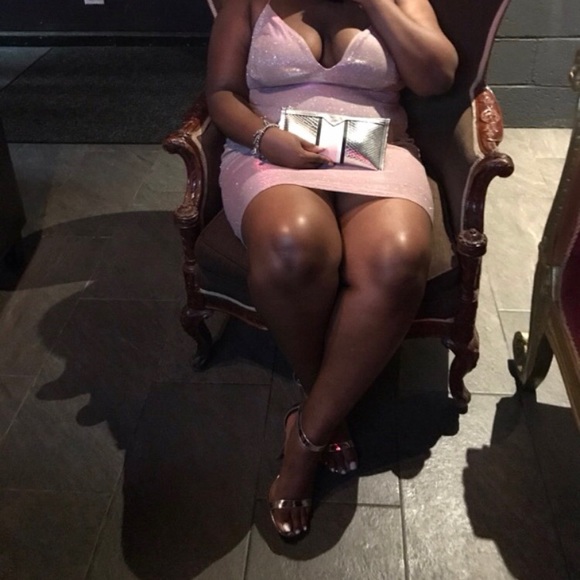 Dress - Picture 3 of 5